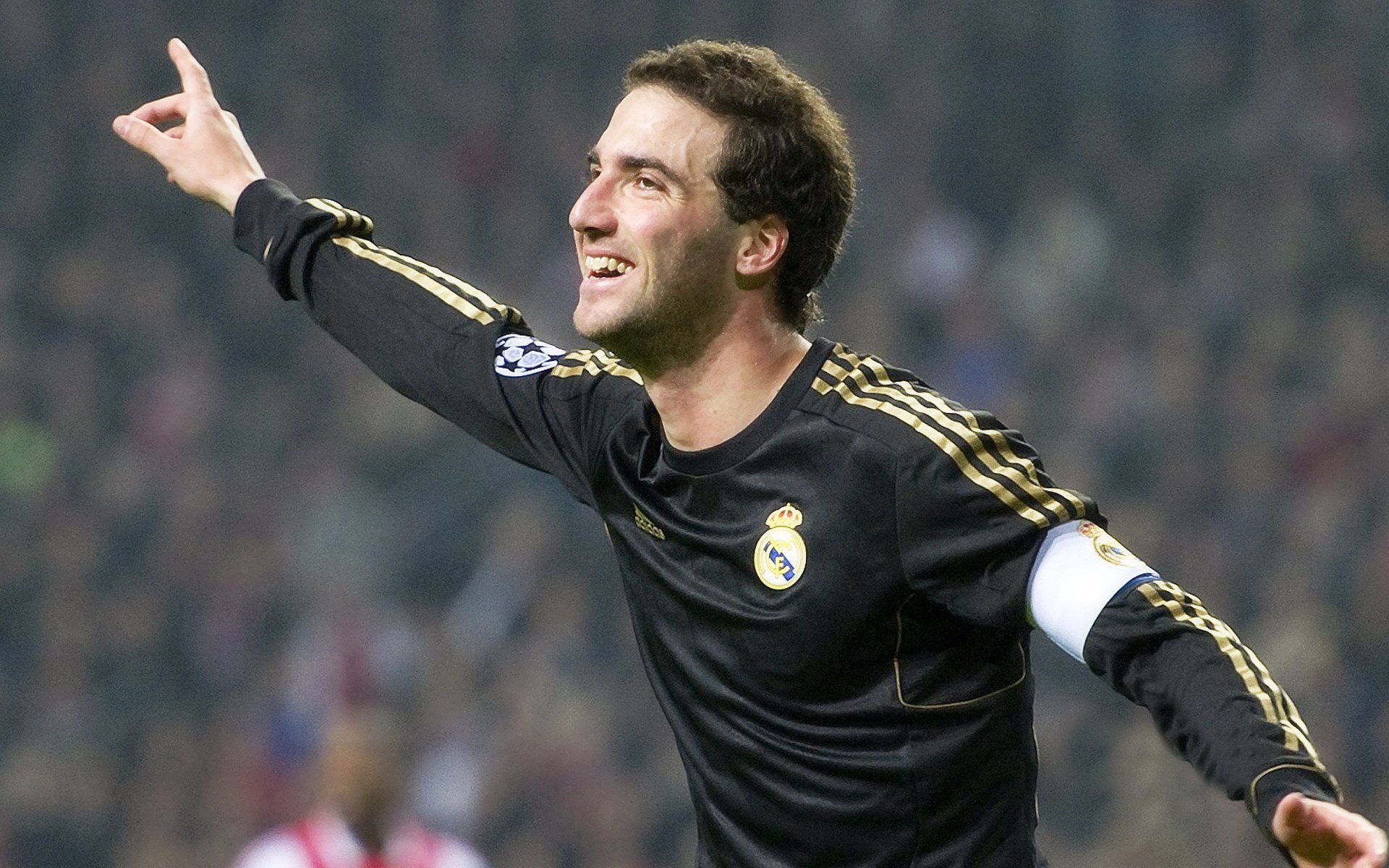 _运动装备智未来：科技改写运动产业_，科技运动服