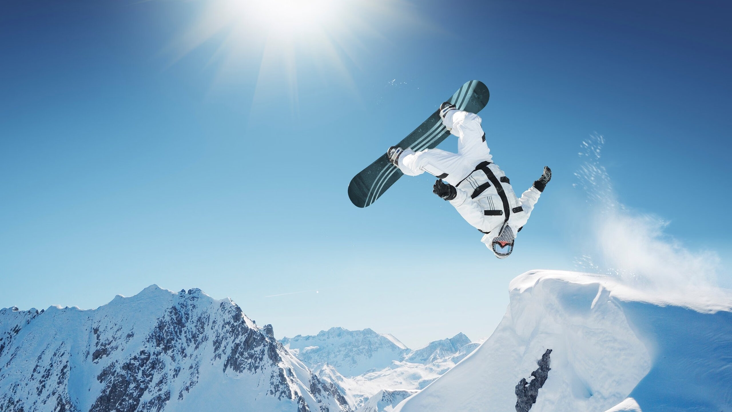 海底潜水深探，探索神秘的海底世界宝藏，我想看海底潜水